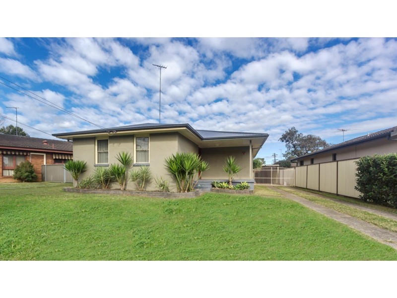 8 Watson Street, Hammondville NSW 2170