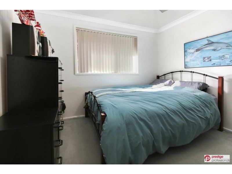 32 Wilkes Avenue, Moorebank NSW 2170