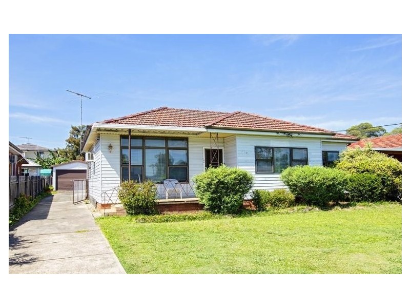 132 Hoxton Park Road, Liverpool NSW 2170
