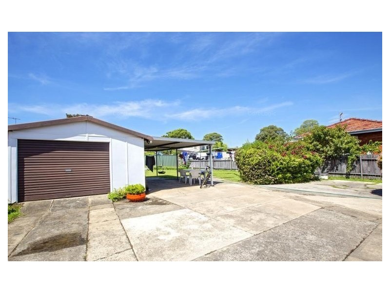 132 Hoxton Park Road, Liverpool NSW 2170