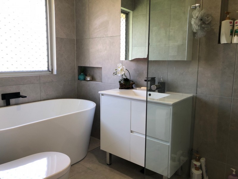 9 Birch Avenue, Casula NSW 2170