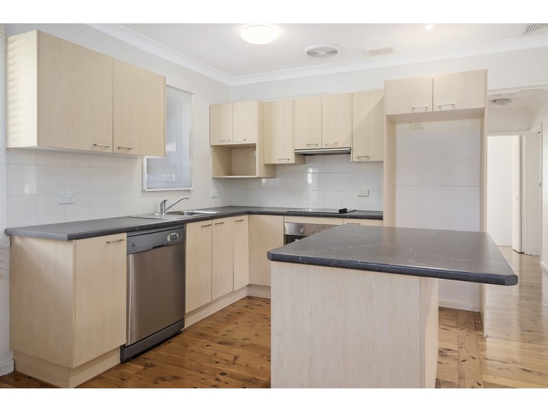 109 Derna Road, Holsworthy NSW 2173