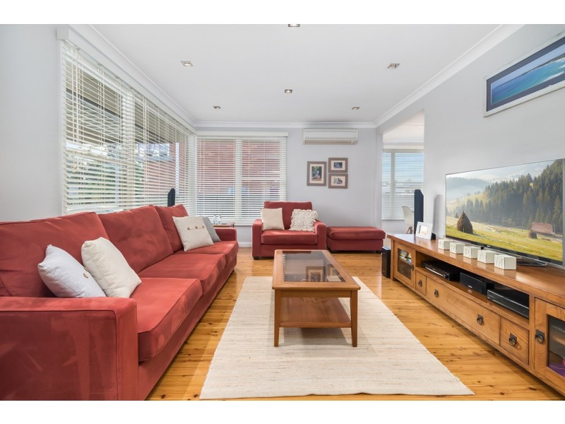 27 Sligar Avenue, Hammondville NSW 2170