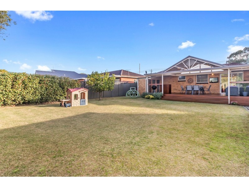 27 Sligar Avenue, Hammondville NSW 2170
