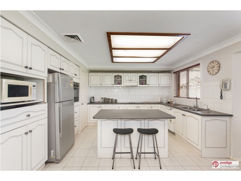10 Central Avenue, Chipping Norton NSW 2170