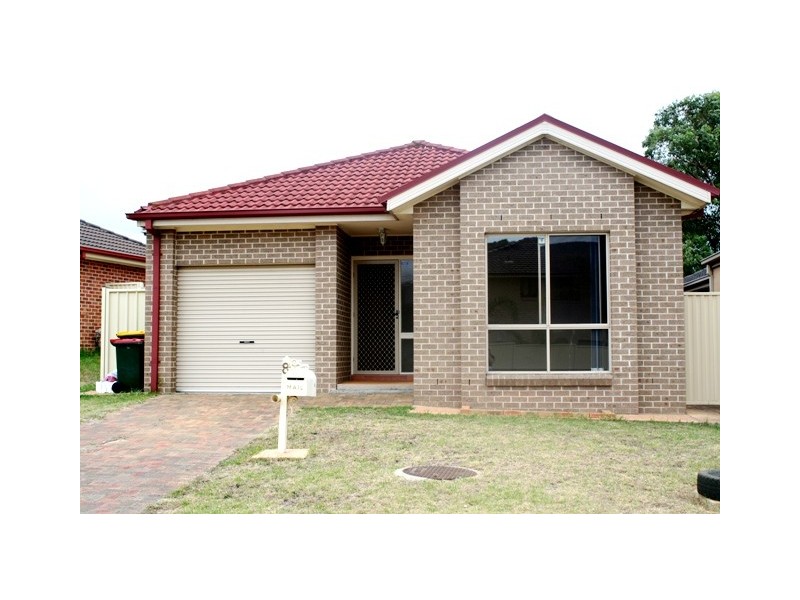 8 Yengo Court, Holsworthy NSW 2173