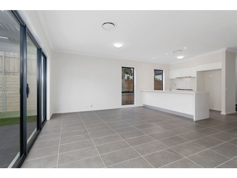 4 Bartholomew Circuit, Moorebank NSW 2170