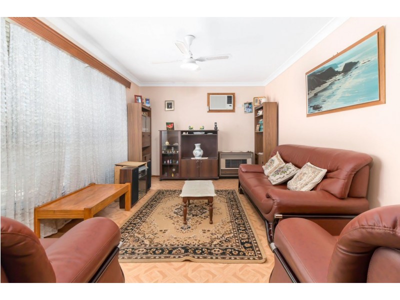 23 Wilkes Avenue, Moorebank NSW 2170