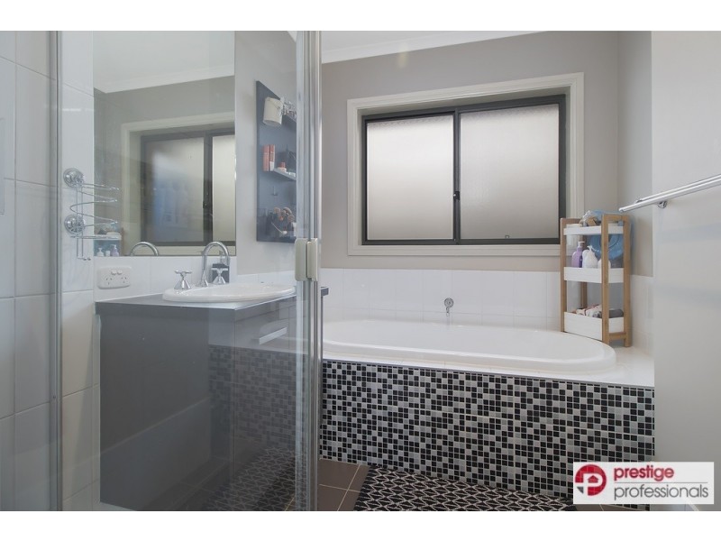 42 Bradbury Street, Moorebank NSW 2170