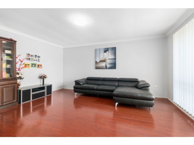 1 Balala Court, Wattle Grove NSW 2173