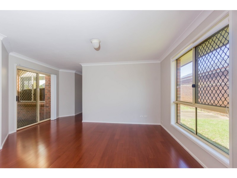 18 Lanyon Court, Wattle Grove NSW 2173