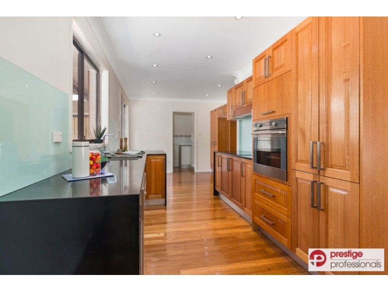 38 Lavington Avenue, Chipping Norton NSW 2170