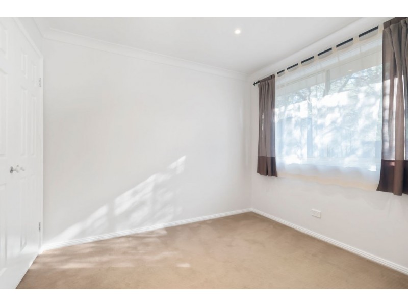 51 Como Court, Wattle Grove NSW 2173