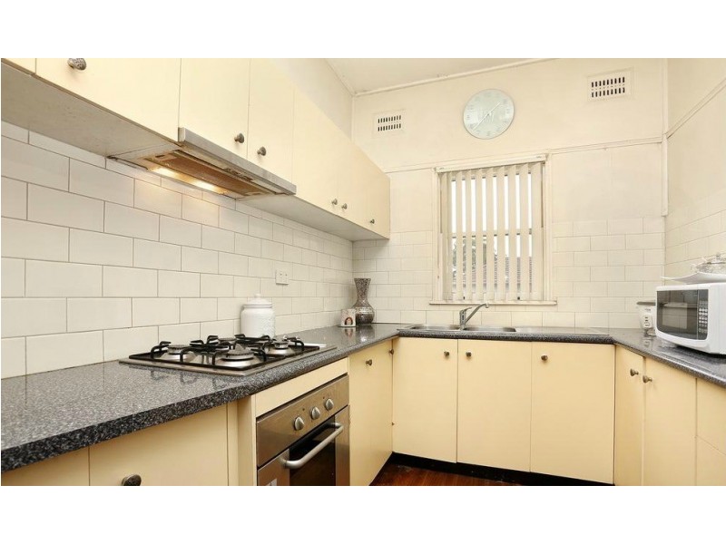 24 The Horsley Drive, Carramar NSW 2163