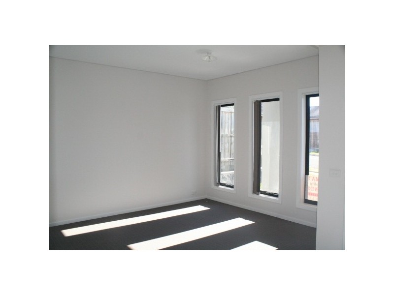 19 Biddle Street, Moorebank NSW 2170