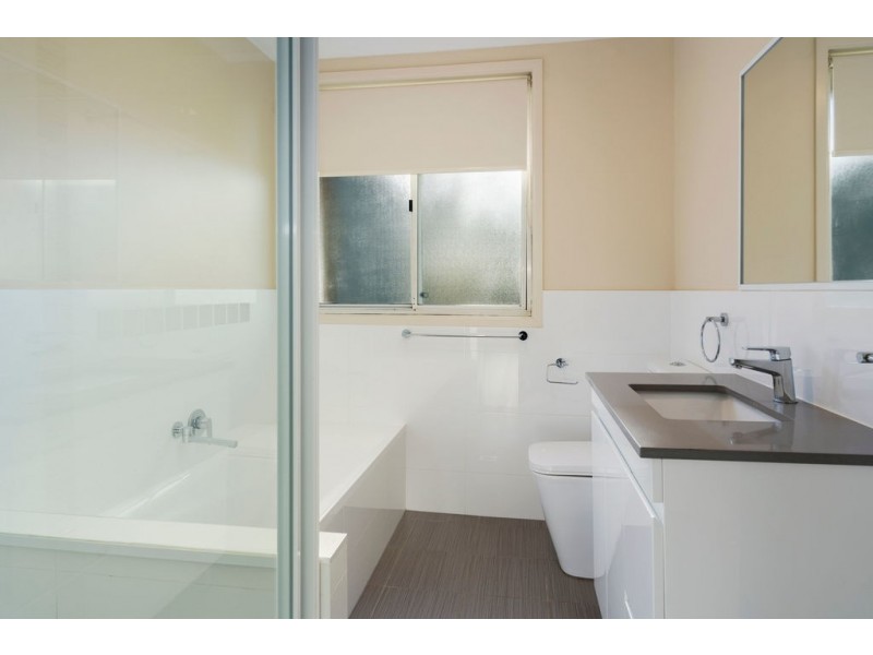 19 Balimo Place, Glenfield NSW 2167