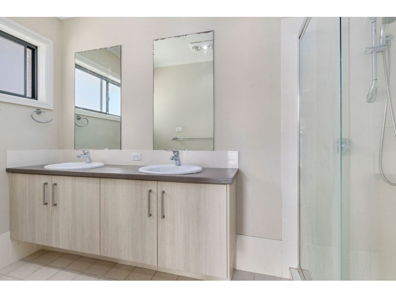 20 Huon Crescent, Holsworthy NSW 2173