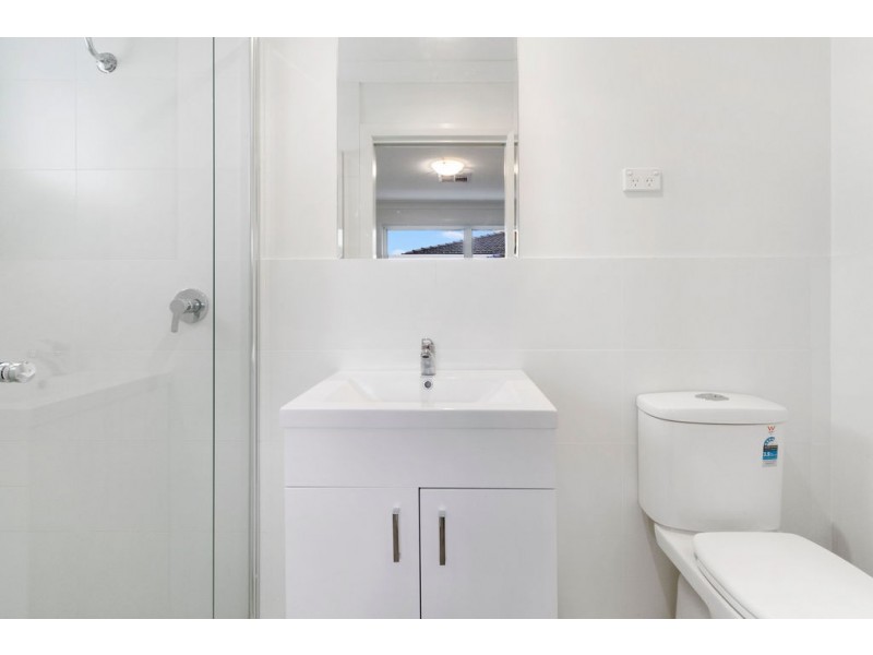 2/262 Newbridge Road, Moorebank NSW 2170