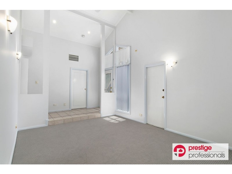 11 Elata Court, Wattle Grove NSW 2173