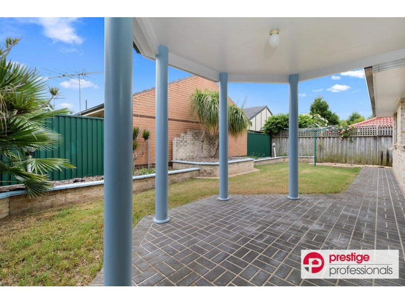 11 Elata Court, Wattle Grove NSW 2173