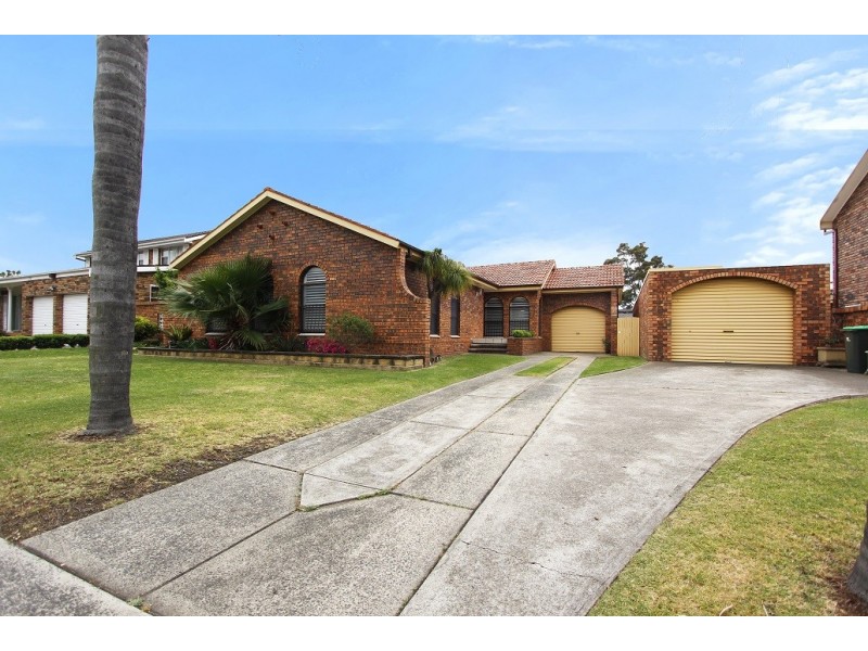 40 Rugby Crescent, Chipping Norton NSW 2170