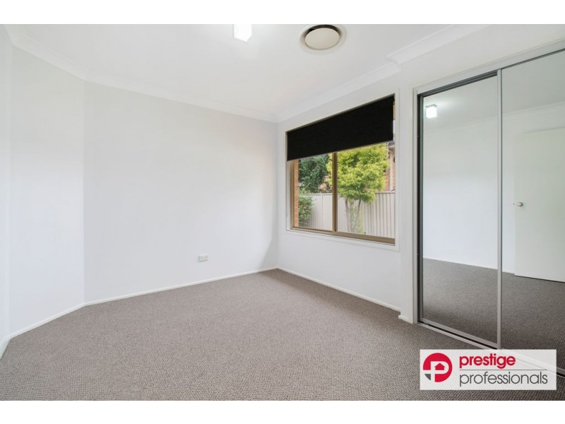 52 Boronia Drive, Voyager Point NSW 2172