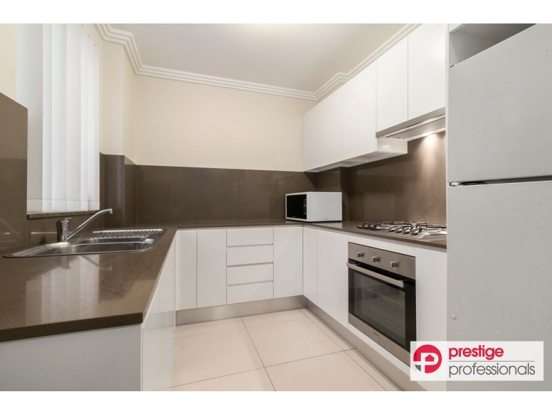 7/96-98 Nuwarra Road, Moorebank NSW 2170