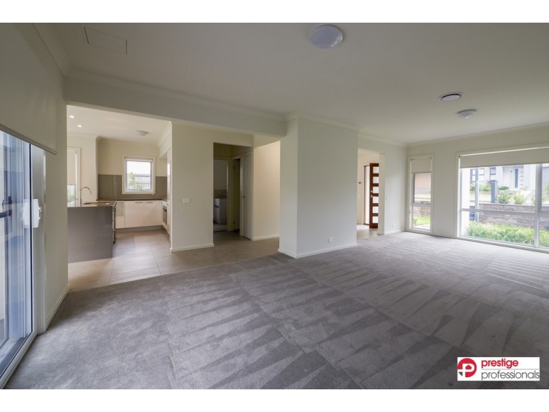 53 Greenview Drive, Moorebank NSW 2170