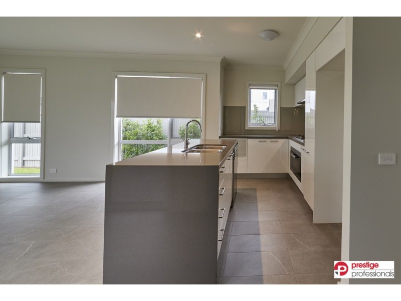 53 Greenview Drive, Moorebank NSW 2170