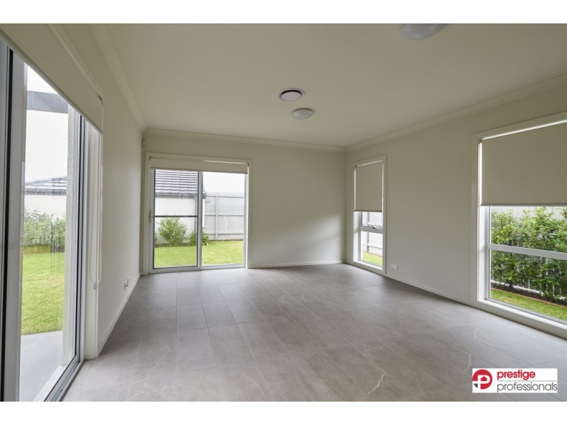 53 Greenview Drive, Moorebank NSW 2170