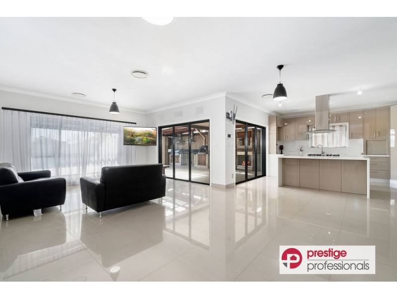 12 Lilli Pilli Drive, Pleasure Point NSW 2172