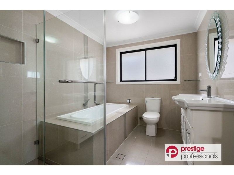 12 Lilli Pilli Drive, Pleasure Point NSW 2172