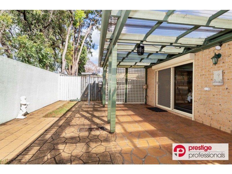 10 Sandover Court, Wattle Grove NSW 2173
