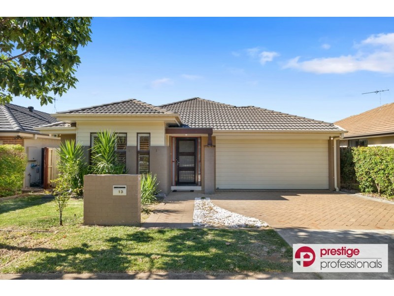 13 Christiansen Boulevard, Moorebank NSW 2170
