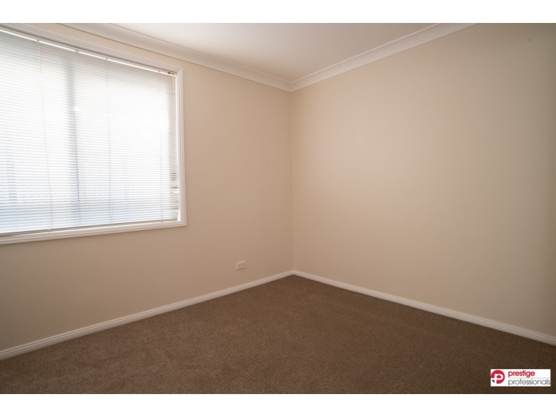 9 Banyule Court, Wattle Grove NSW 2173