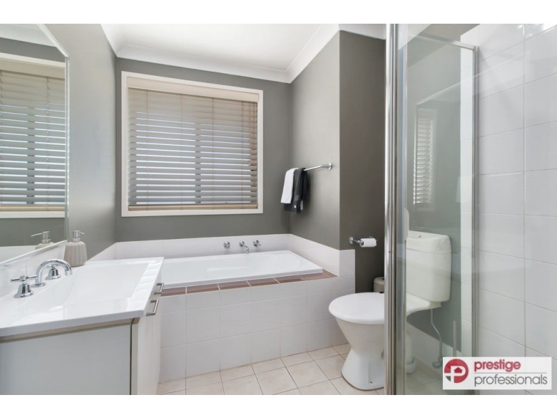 20 Northcott Boulevard, Hammondville NSW 2170