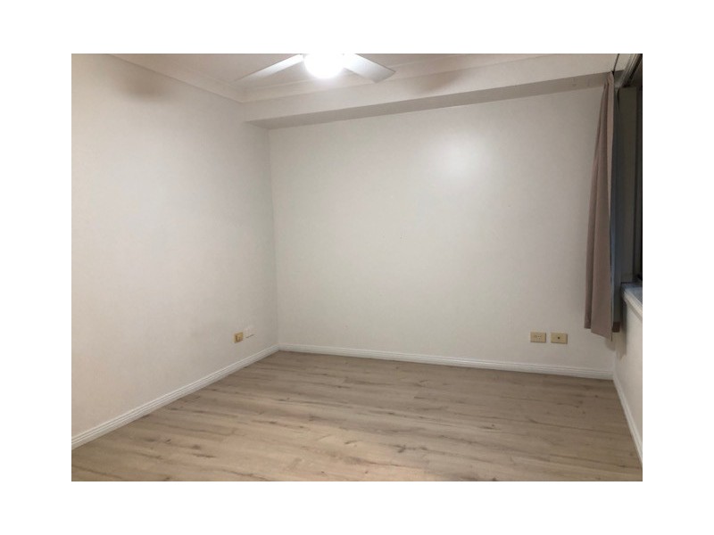 31 Wombeyan Court, Wattle Grove NSW 2173