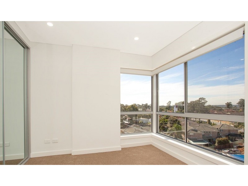 20/80-82 Lucas Avenue, Moorebank NSW 2170