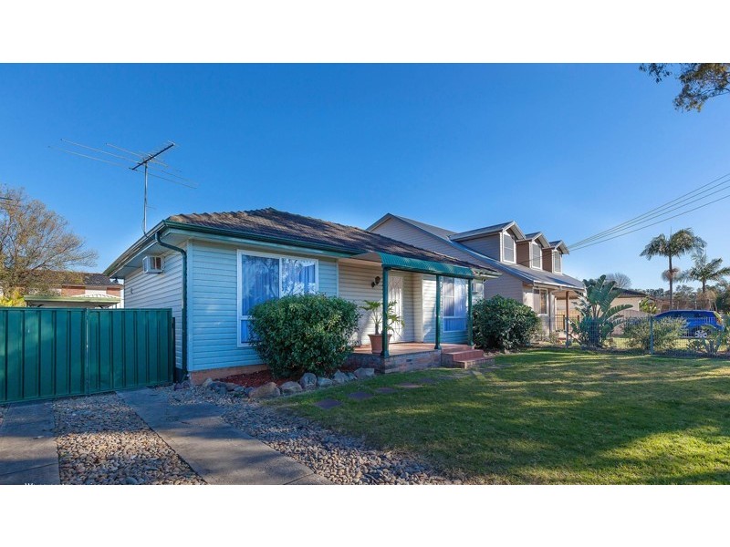 67 Derna Road, Holsworthy NSW 2173