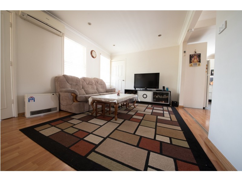 11 Huon Crescent, Holsworthy NSW 2173