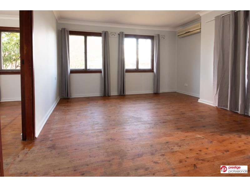 41 Brallos Avenue, Holsworthy NSW 2173