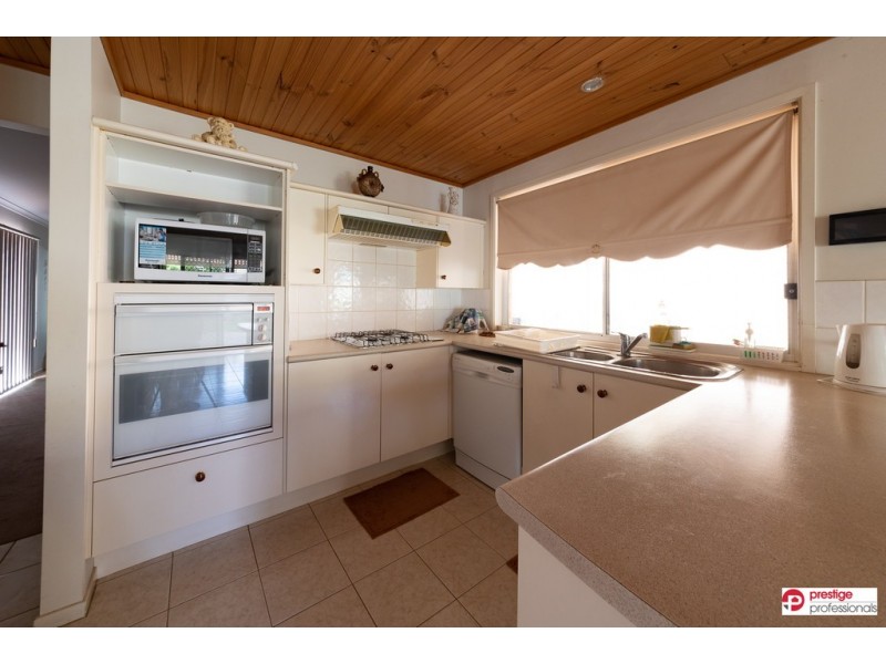 14 Delfin Drive, Wattle Grove NSW 2173