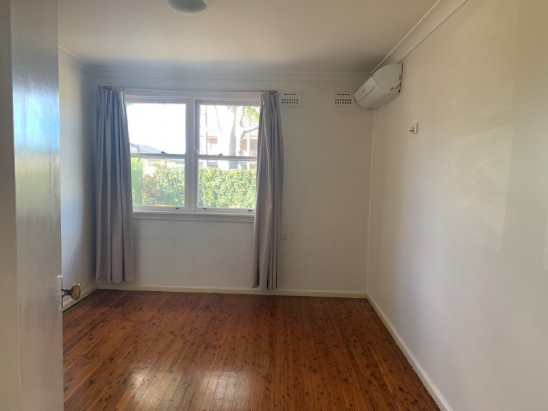 91 Derna Road, Holsworthy NSW 2173