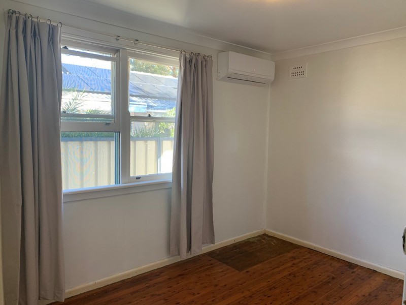 91 Derna Road, Holsworthy NSW 2173