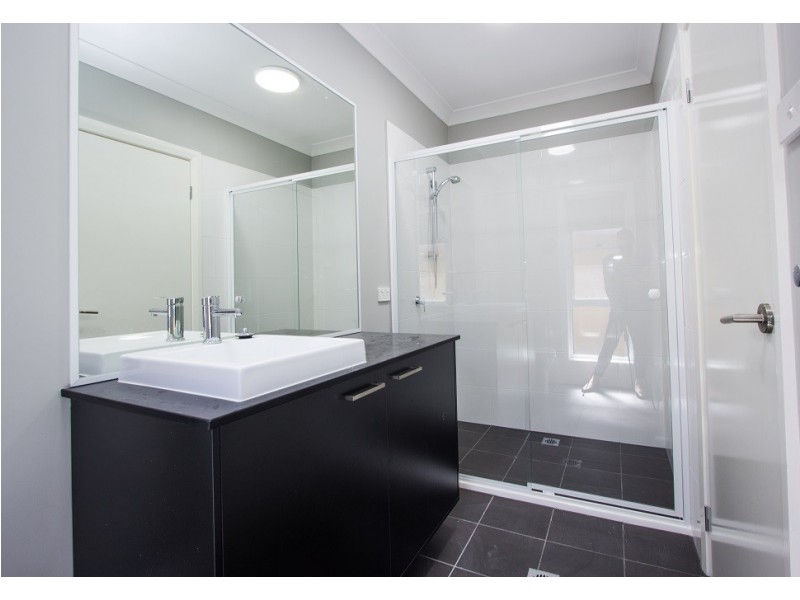 45 Horizon Circuit, Moorebank NSW 2170