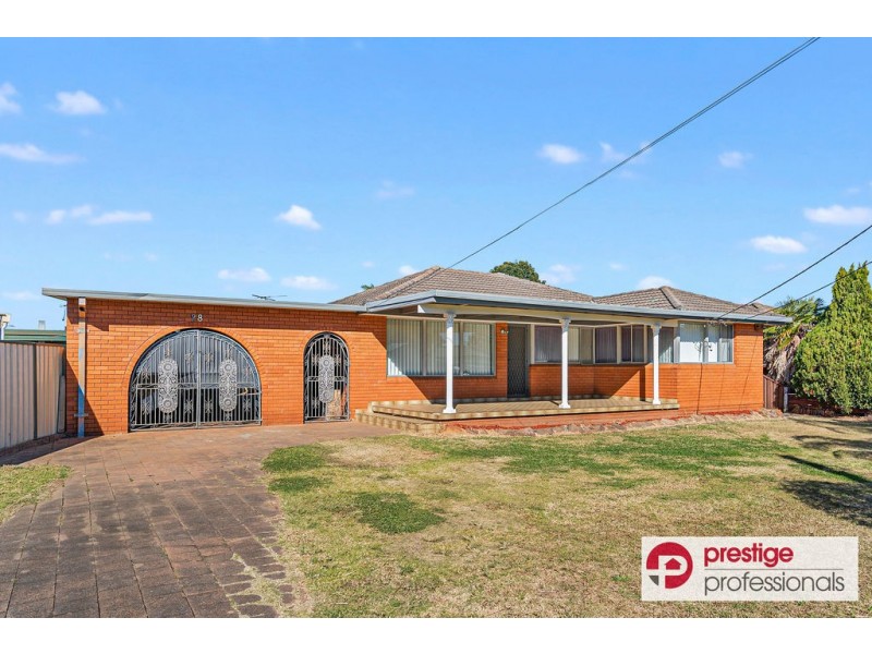 28 Junction Road, Moorebank NSW 2170