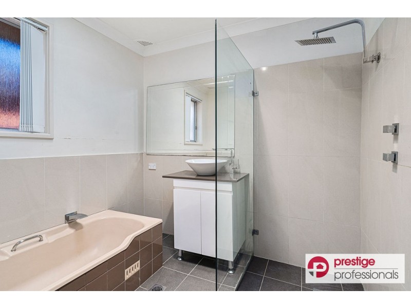 28 Junction Road, Moorebank NSW 2170
