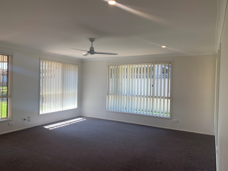 38 Beltana Court, Wattle Grove NSW 2173