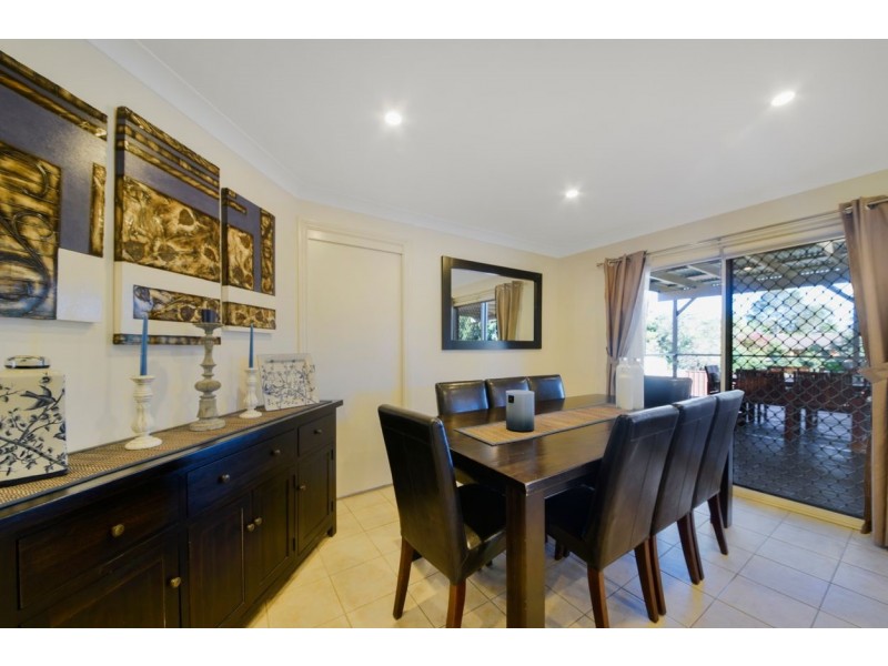 22 Implexa Court, Wattle Grove NSW 2173