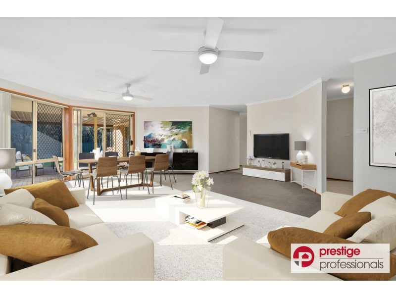 8 Bibury Close, Chipping Norton NSW 2170